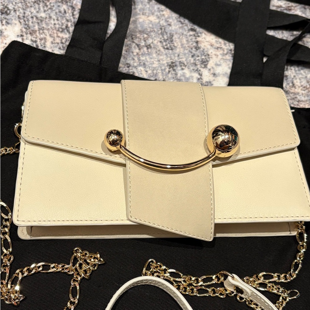 Strathberry Crescent On A Chain